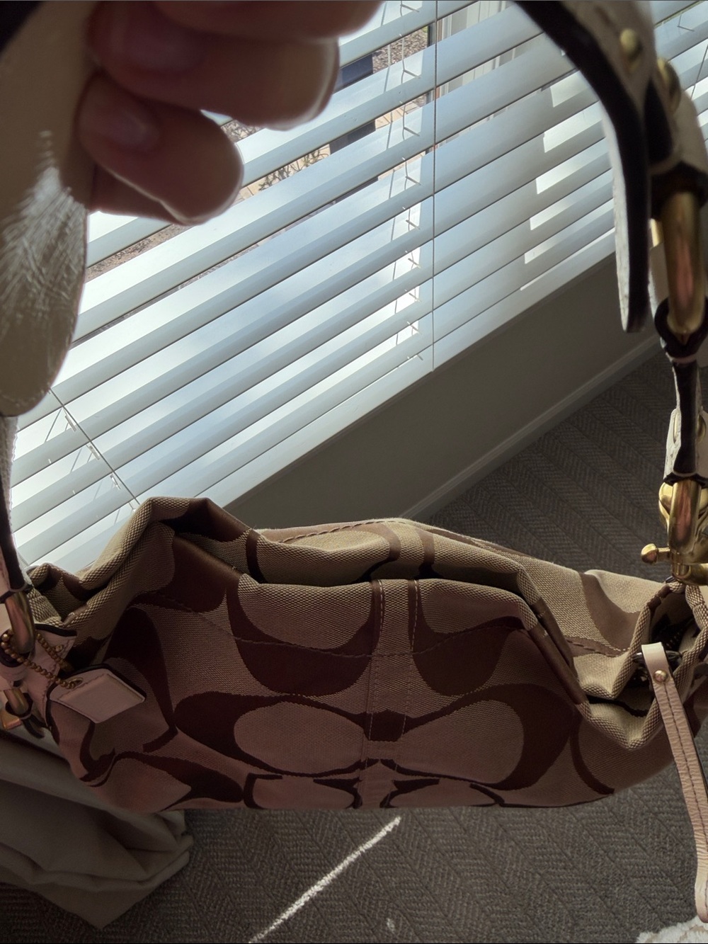 Y2K Coach Carly Signature Hobo Bag - Picture 5 of 16